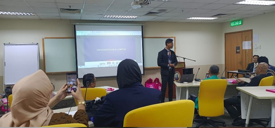 Memperkuat Kolaborasi Akademik: Wakil Ketua IV Bidang Kerja...